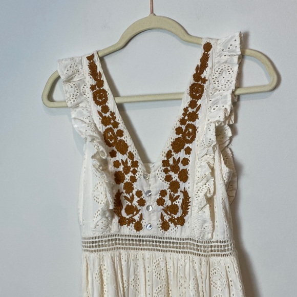 Allison New York Embroidered Lace Maxi Dress Ivory Size XS - Picture 3 of 9